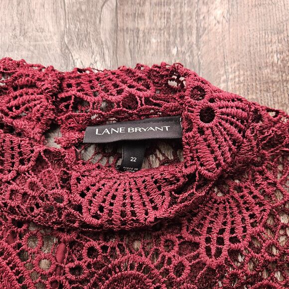 Lane Bryant Mock Neck Lace Peplum - Picture 6 of 6